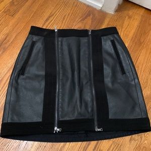 Worn once! Bcbgmaxazria pleather skirt. Size XS